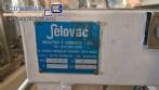 M�quina termoformadora para envasado de preservativos Selovac 220 Plus