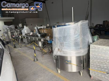 M�quina rotativa autom�tica Milainox de llenado, dosificaci�n y sellado para vasos, tarrinas y tarros.