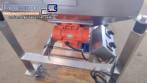 M�quina llenadora vertical de polvo de acero inoxidable Baoyuda con silo transportador de tornillo