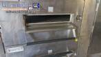 Horno transportador Lincoln de acero inoxidable para hornear galletas y pizza.