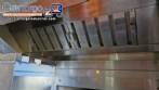 Horno transportador Lincoln de acero inoxidable para hornear galletas y pizza.