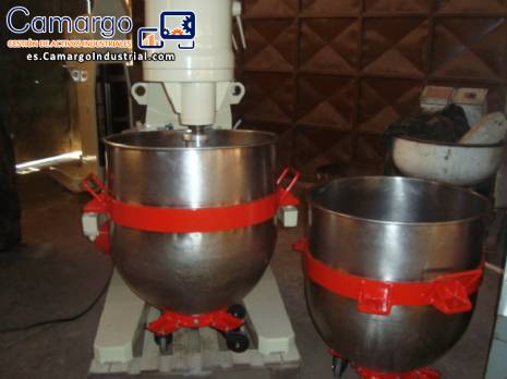 Mezclador hidr�ulico a 260 kg fabricante Amadio