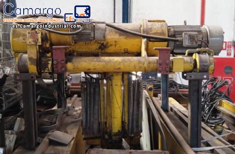 Gr�a a�rea Bauma de 2,5 toneladas CGT100/4