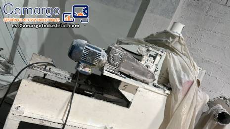 M�quina para fabricar faldas geri�tricas 80 unidades/min