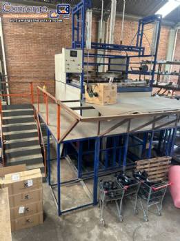 M�quina de termoformado al vac�o, �rea de mesa 2,20 x 1,22 m, Centro de vac�o