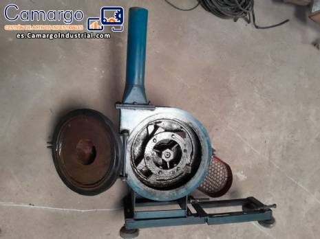 Molino de martillos de acero al carbono Vieira 5 HP MCS 280