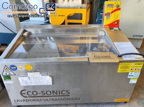 Lavadora ultras�nica de sobremesa Ultronique de acero inoxidable para laboratorios.