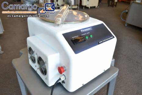 Templadora de chocolate Finamac de 4 kg