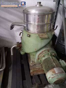 Separador centr�fugo de acero inoxidable para concentrar aceites esenciales Westfalia